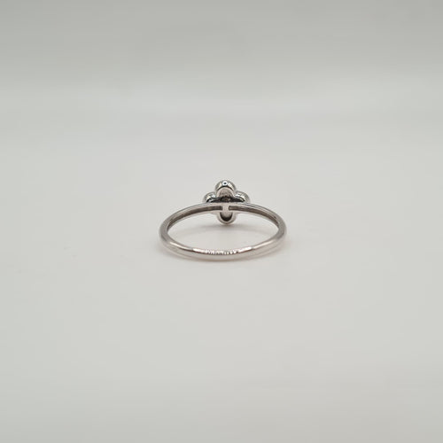 Bague 54 Bague fleur or blanc 18 carats sertie d’un diamant 58 Facettes