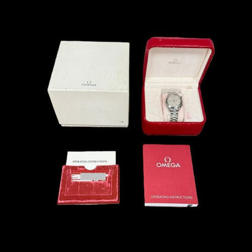 Montre Omega Montre Speedmaster Day Date Chronograph 58 Facettes MT43755