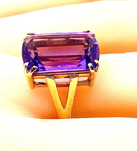 Bague Bague or jaune améthyste 13,36 carats 58 Facettes AB398