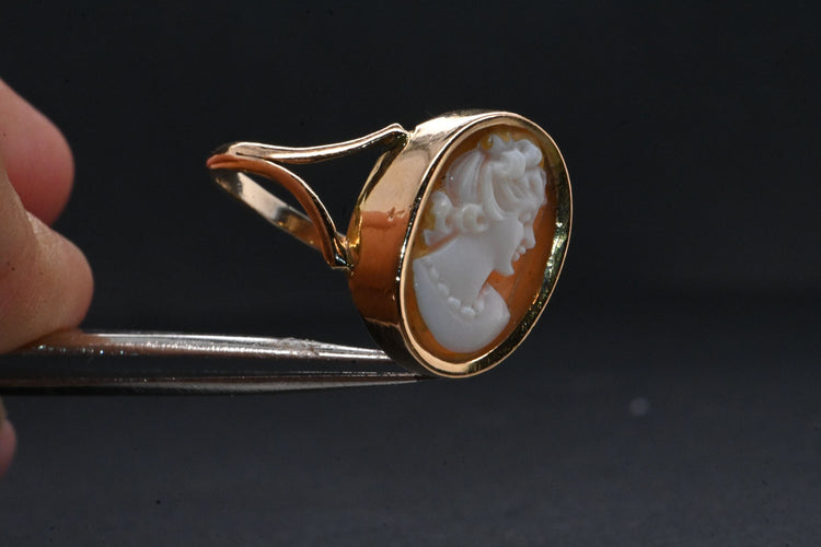 Bague 52 Bague camée antique en or 58 Facettes