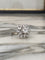 Bague 53 Bague fleur en or blanc et diamants 2.80 Ct 58 Facettes
