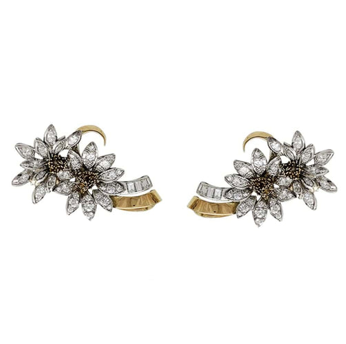 Boucles d'oreilles Boucles d'oreilles, "Edelweiss", en or jaune, platine et diamants. 58 Facettes 29984