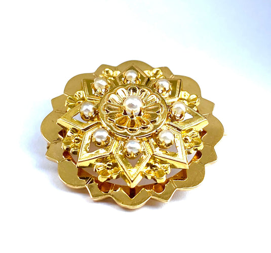 Broche Broche or 18 carats sertie de perles 58 Facettes AB544
