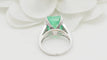 Bague 54 Bague or blanc, Emeraude 7cts de Colombie et diamants 58 Facettes 32632