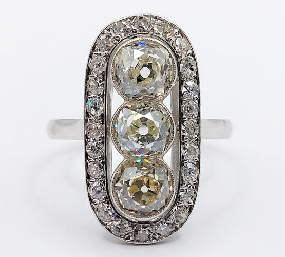 Bague 54.5 Bague marquise art deco Platine 2,25 carats diamant taille ancienne (circa 1910) 58 Facettes A06120