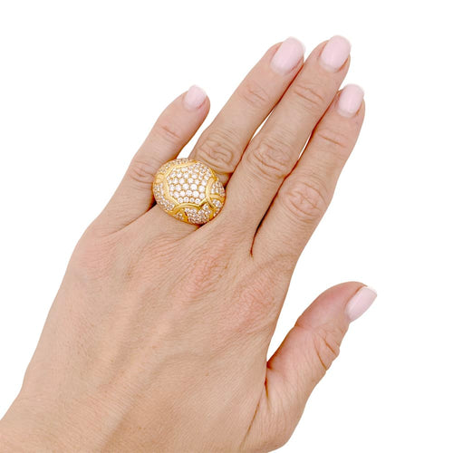 Bague 52 Bague Chanel, "Profil de Camelia" or jaune et diamants. 58 Facettes 34883