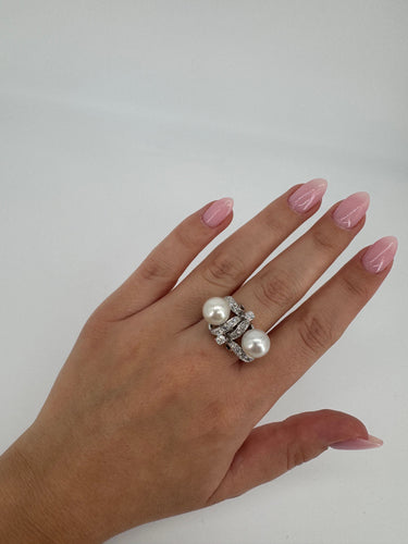 Bague 55 Bague or, diamants et perles 58 Facettes 1176