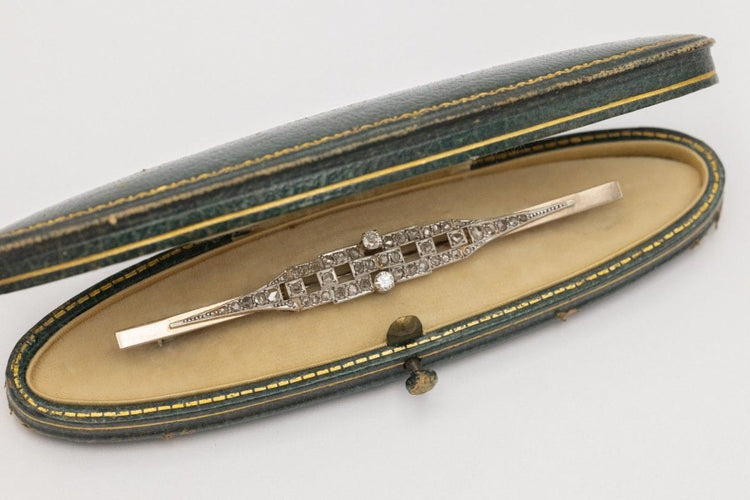 Geometric Art Déco yellow gold and platinum brooch with diamonds 58 Facettes 10838