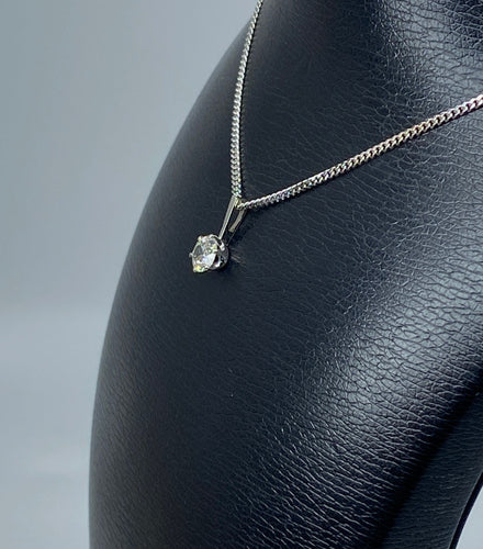 Collier Chaîne et pendentif en or blanc, diamant 0,40 carat 58 Facettes AB633