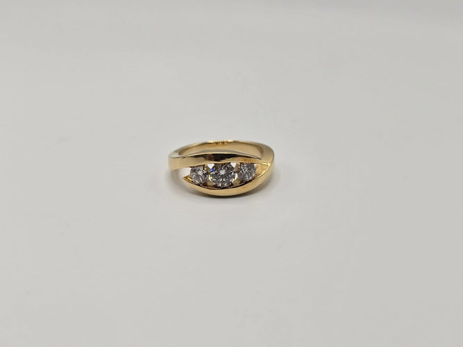 Bague 54 Bague or jaune sertie de diamants 58 Facettes 1CA00000-67