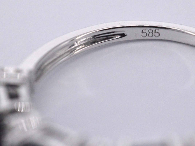 Bague Bague en or blanc avec diamants et saphir 58 Facettes 2122