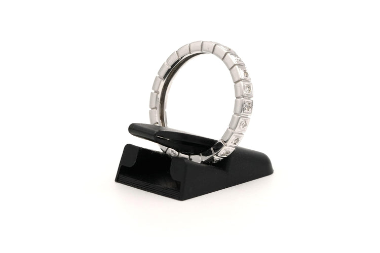 Bague 52 Alliance américaine contemporaine en or blanc 18 carats sertie de diamants 58 Facettes B379