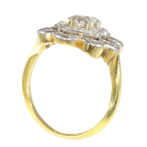 Bague 52 Élégance victorienne : une bague de fiançailles en diamant, vers 1900 58 Facettes 18085-0030