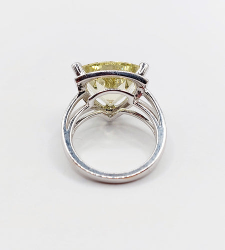 Bague 50 MAUBOUSSIN - Bague "Mes couleurs à toi" or blanc, citrine troïdia et diamants 58 Facettes A06276