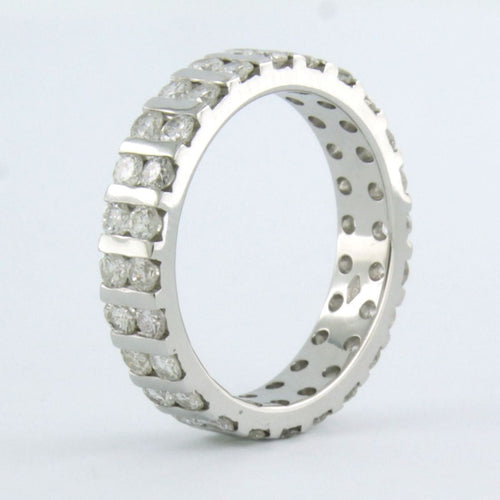 Anillo tipo alianza de oro blanco con diamantes talla brillante hasta 2,00 ct 