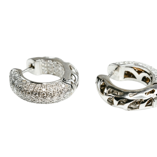 Boucles d'oreilles Élégantes boucles d'oreilles créoles en or blanc 18 carats serties de diamants 58 Facettes 881