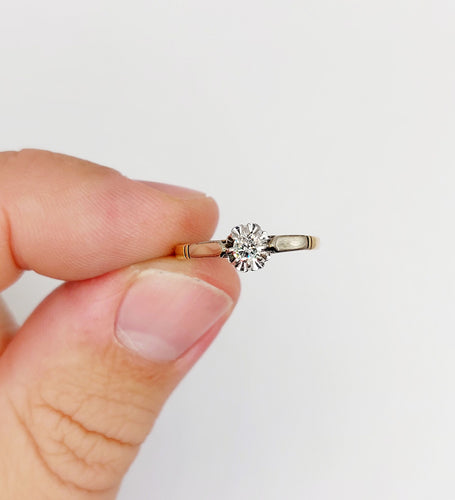 Bague solitaire art deco or 18k diamant de 0,15 carats 58 Facettes A05975