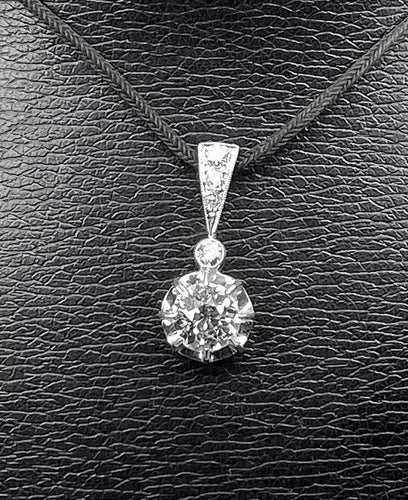 Pendentif Pendentif en or blanc et diamants 58 Facettes AB593bis