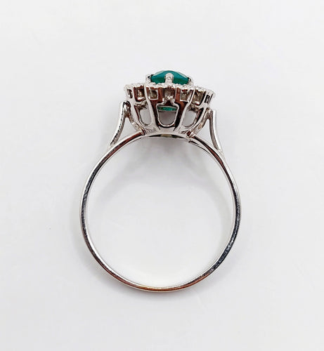 Bague 55 Bague marguerite vintage or blanc, chrysoprase et diamants 58 Facettes A05852