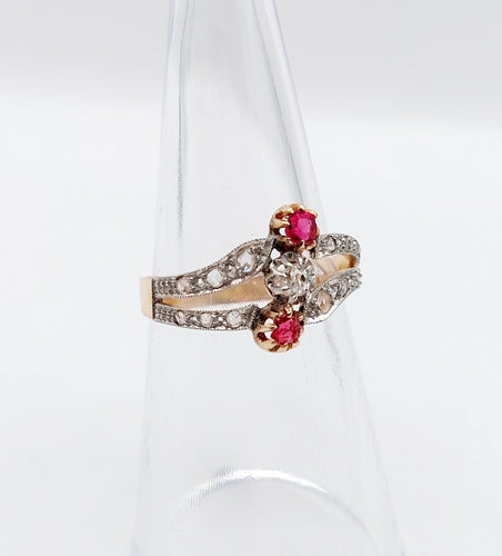 Bague 52.5 Bague victorienne or rose, diamants, pierres rouges (circa 1880) 58 Facettes A05228