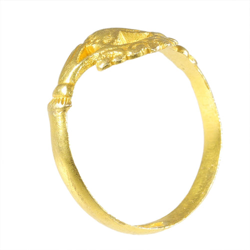 Bague 53 L'amour à travers les siècles : une bague Claddagh hollandaise de 1670 58 Facettes 23304-0151