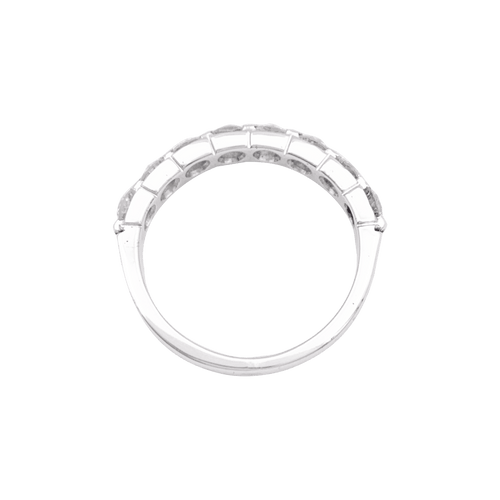 Bague 52 Demi-alliance or blanc et diamants. 58 Facettes 34472