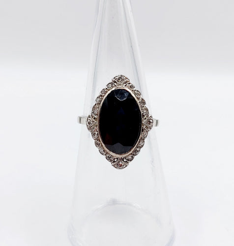 Anel pompadour Art Deco em Platina, safira 4,30 quilates e diamantes de corte antigo 