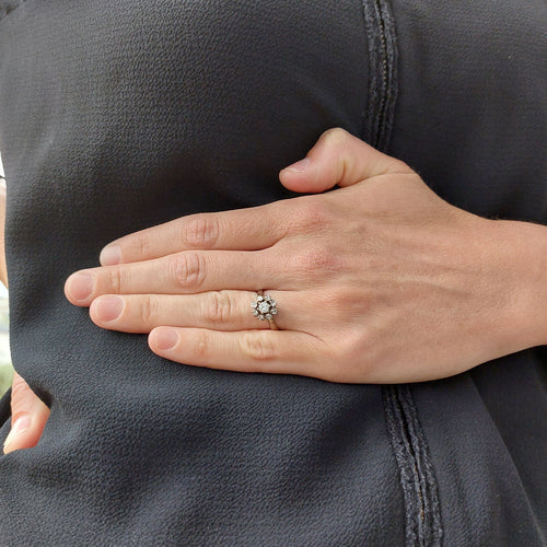 Bague 49 Bague Albine marguerite de diamants or blanc 58 Facettes 20