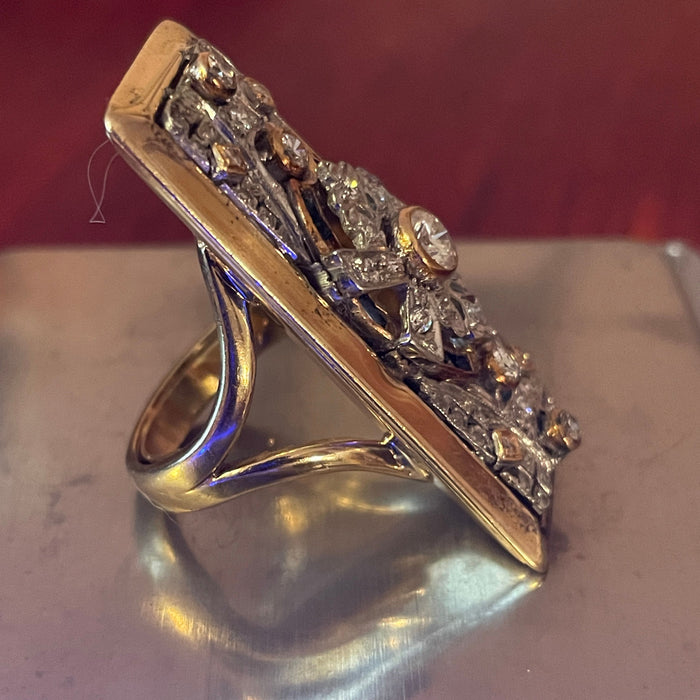Rare ring Art Deco diamonds