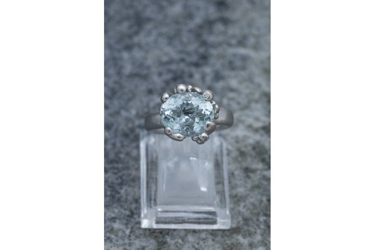 Bague 57 Charlotte Lynggaard - bague en or blanc avec aigue-marine et diamants 58 Facettes 9629