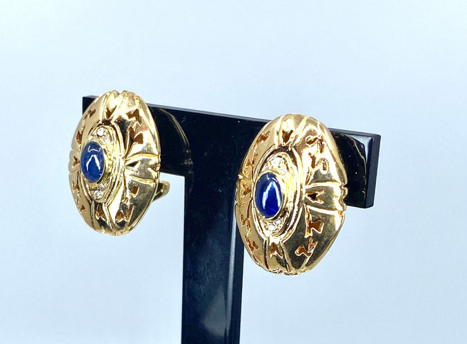 Boucles d'oreilles Paire de boucles d’oreilles en or jaune 18 carat, saphir cabochon et diamants 58 Facettes AB231