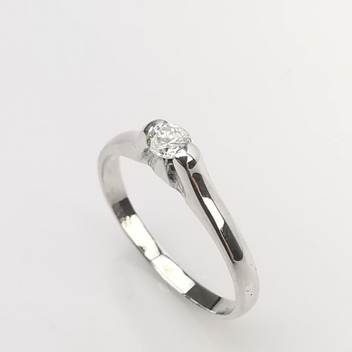 Bague 52 Solitaire en or blanc et Diamant 58 Facettes