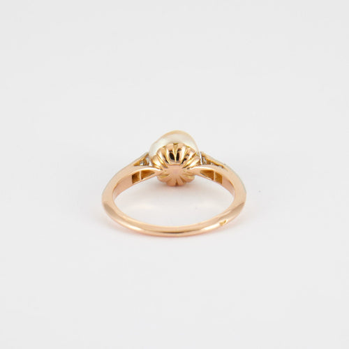 Bague 53.5 Bague ancienne en or avec une perle fine et diamants 58 Facettes P10L3