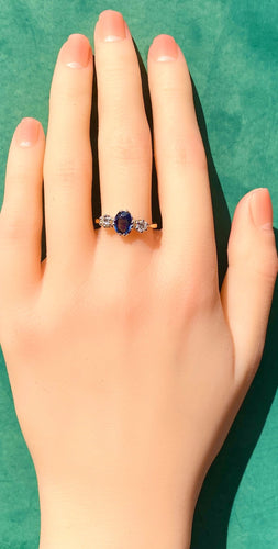 Bague 55 Bague en or jaune 18 carats : saphir épaulé de 2 diamants 58 Facettes AB549