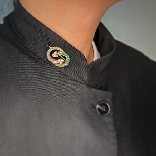 Broche Broche - Or, Emeraudes, Diamants & Perles 58 Facettes 240381R