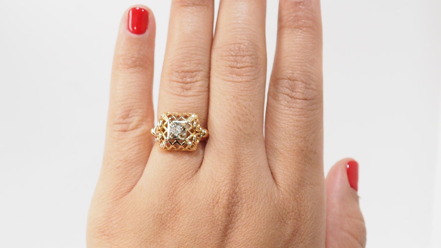 Bague 54 Bague ajourée en or jaune et diamants 58 Facettes 32422