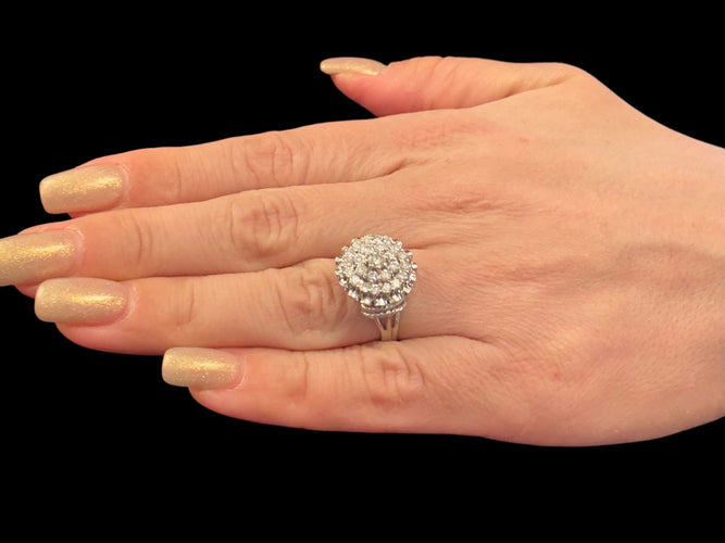 Bague 55 Bague cocktail vintage certifiée HRD or blanc et diamants 58 Facettes