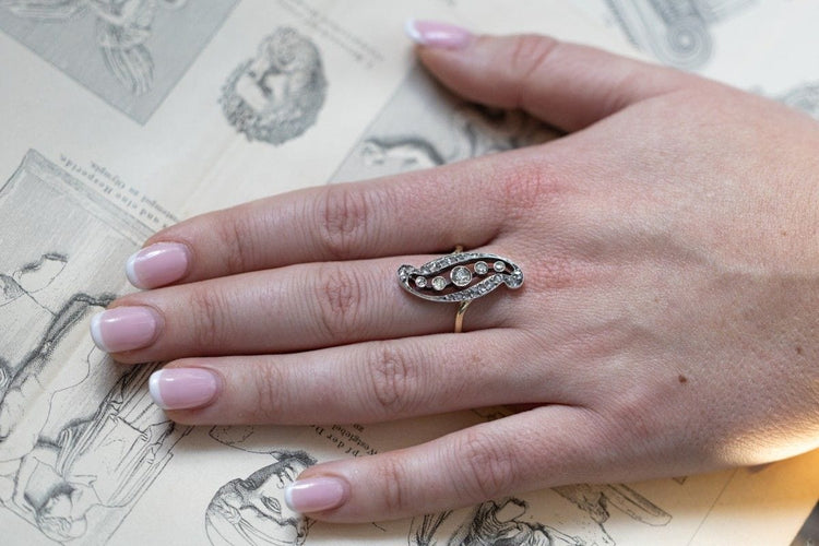 Bague 58 Bague Art Nouveau en or jaune et diamants, début du XXe siècle 58 Facettes 9815