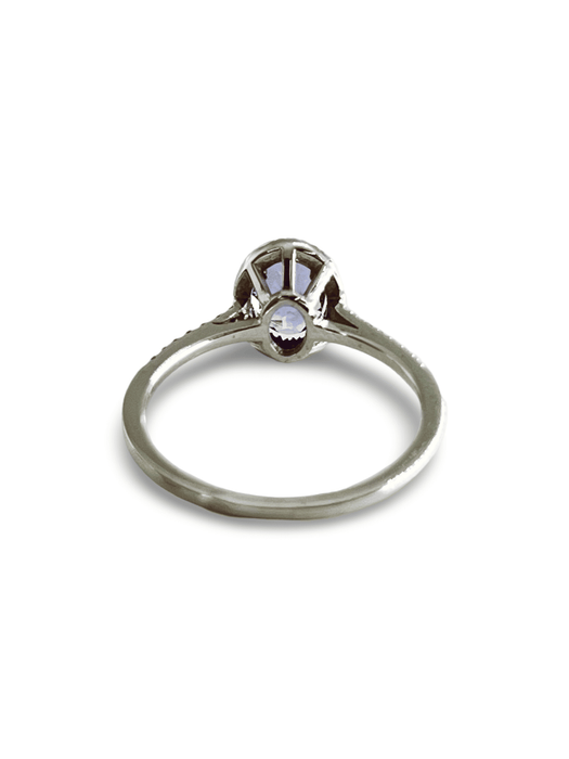 Witgouden ring met tanzaniet diamant