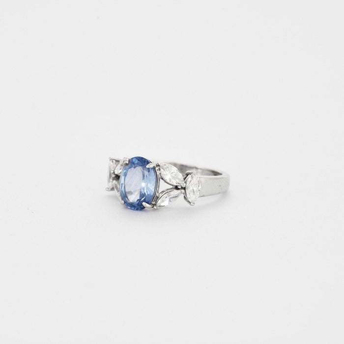 Bague Bague or blanc saphir bleu diamants 58 Facettes