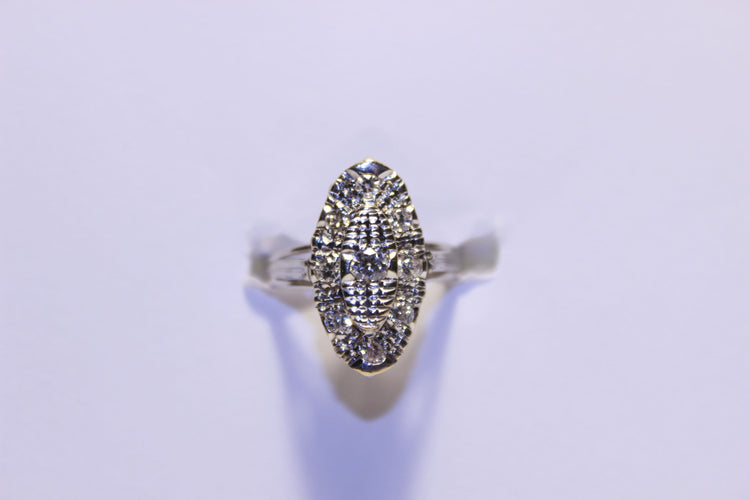 Bague 55 Bague or blanc Diamants 58 Facettes