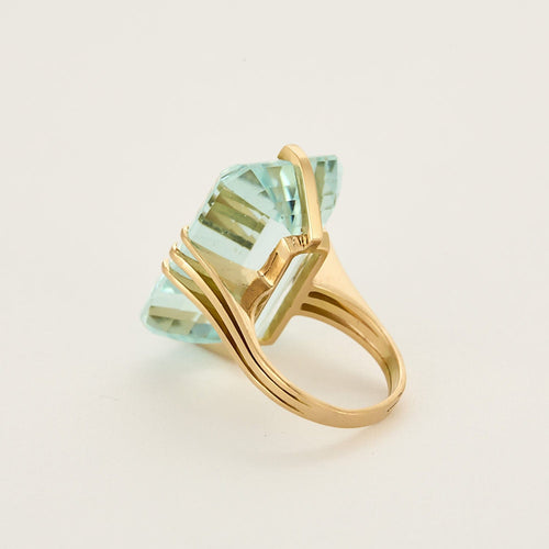 Bague 52,5 Bague en or jaune et aigue-marine 58 Facettes RAM2958
