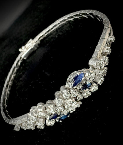 Bracelet Bracelet maille en écailles serti de brillants et saphirs 58 Facettes