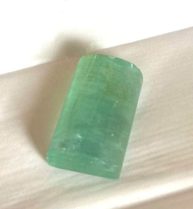 Gemstone Fluorite 65.44cts certificat ALGT 58 Facettes