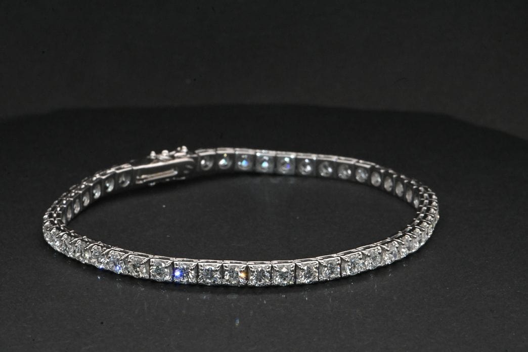 Bracelet Bracelet Tennis Diamants Or Blanc 58 Facettes