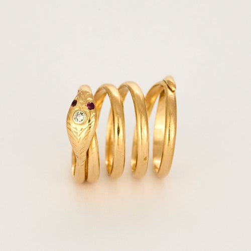 Bague 57 Bague serpent en Or jaune, rubis et diamants 58 Facettes REU0851X2