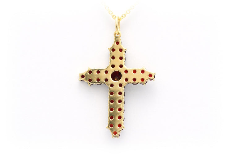 Pendentif Pendentif en or jaune serti de grenats 58 Facettes B551