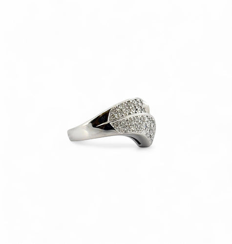 Bague 51 Bague cocktail en or blanc et diamants 58 Facettes