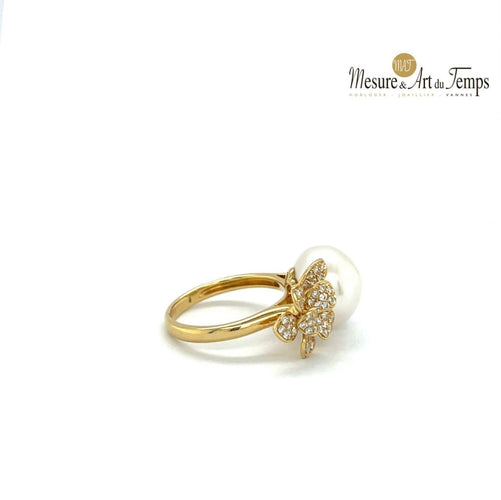 Bague 54 Bague en or jaune, perle de culture et diamant 58 Facettes