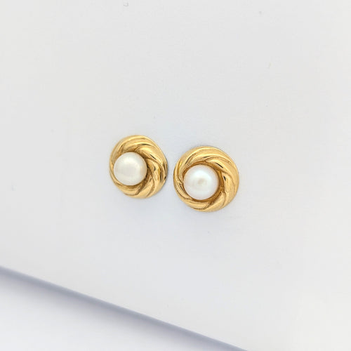 Boucles d'oreilles Boucles d'oreilles or jaune et perle 58 Facettes 32023